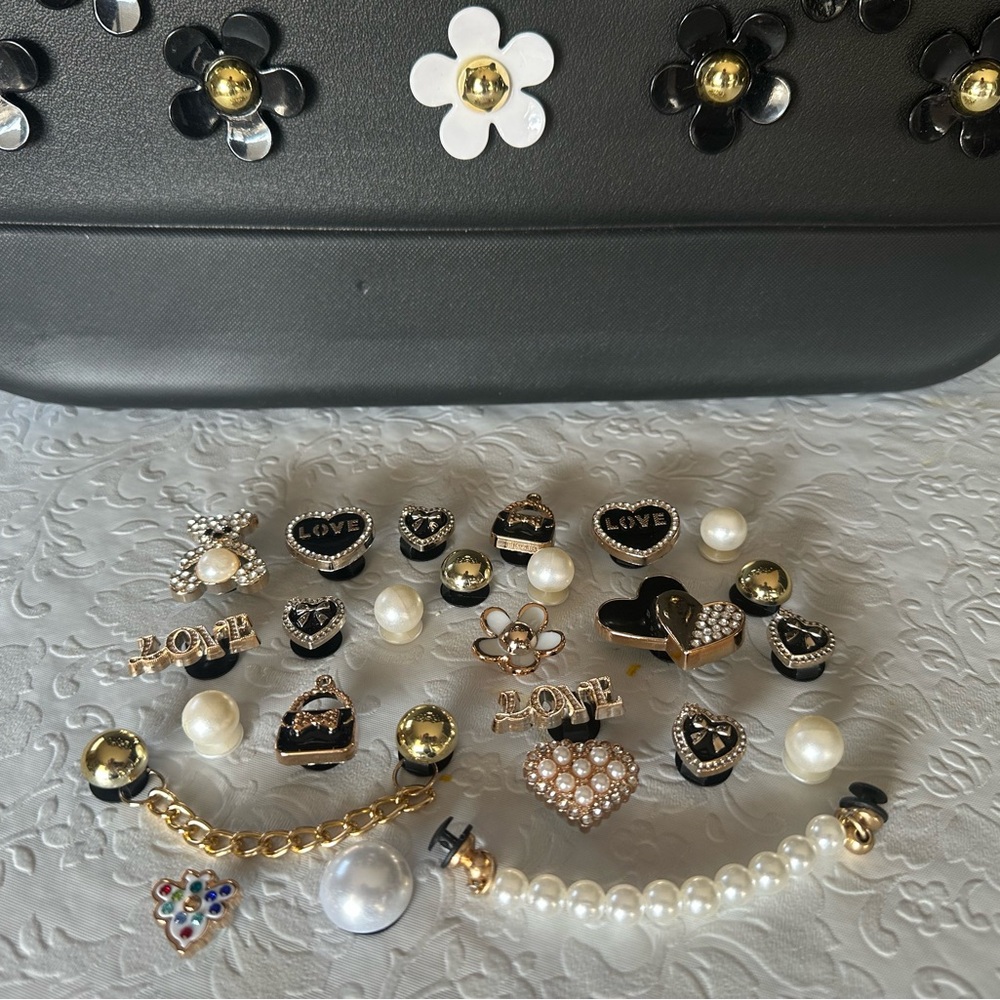 Black and Gold Handbag/ Tote Charm Set